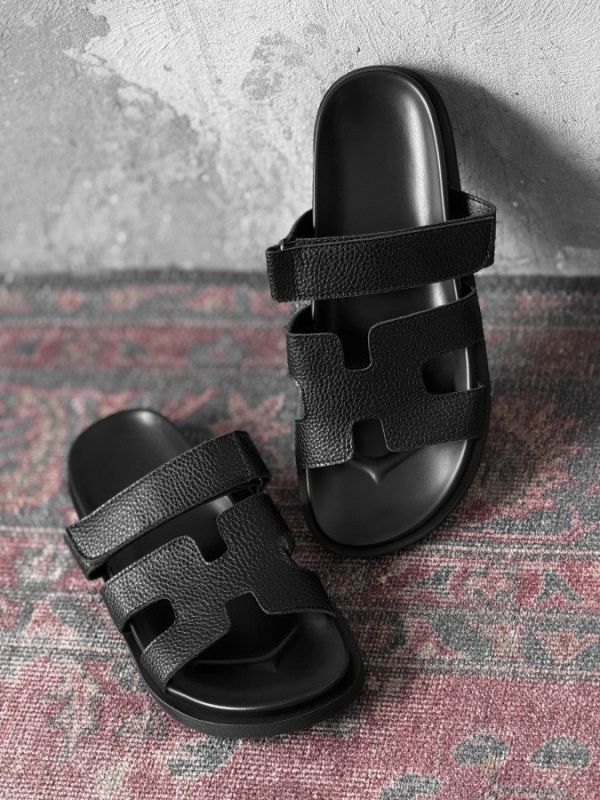 Женские тапки Herni black ДЛ7289