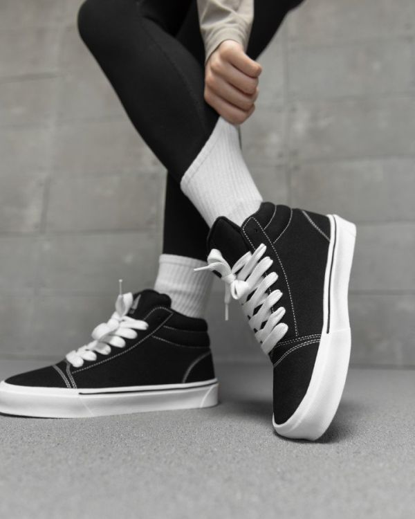 Женские кроссовки totem  black /white ТР6446