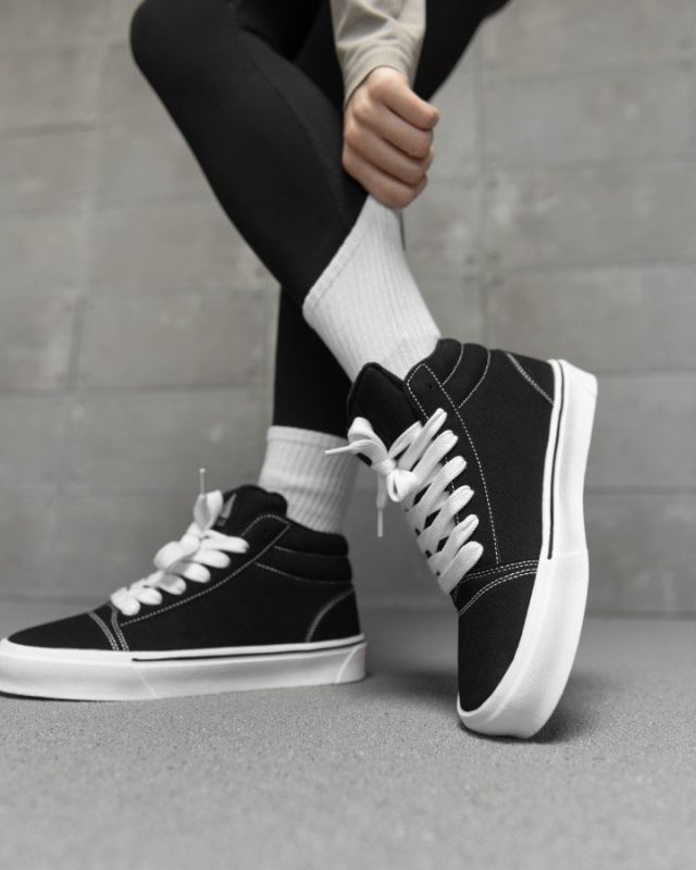 Жіночі кросівки totem black /white ТР6446