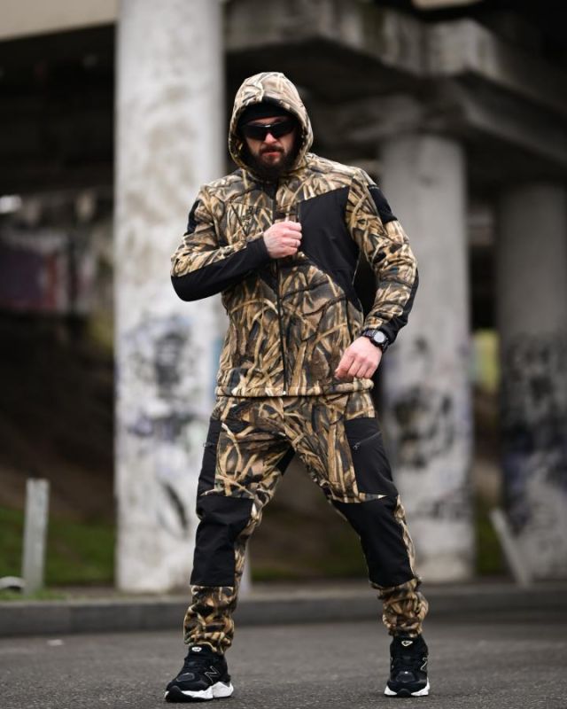 Флисовый спортивный тактический костюм TARANTUL wood ТР6557