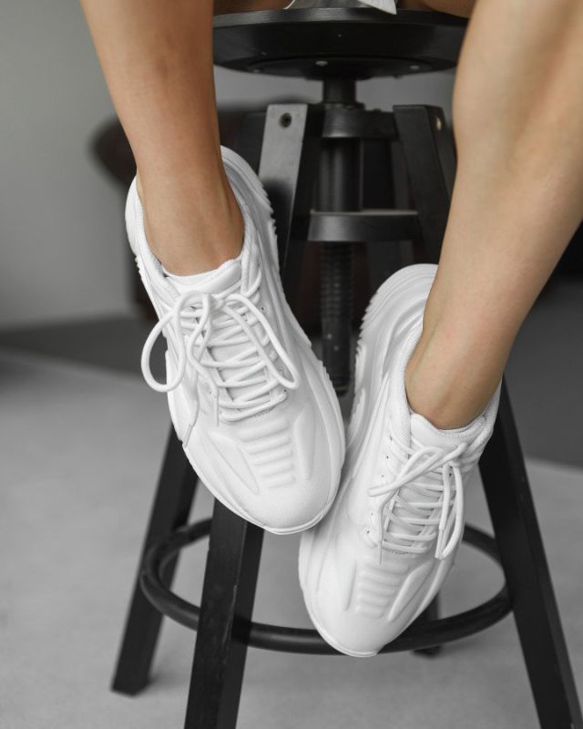 Жіночі кросівки lobi white РА5000