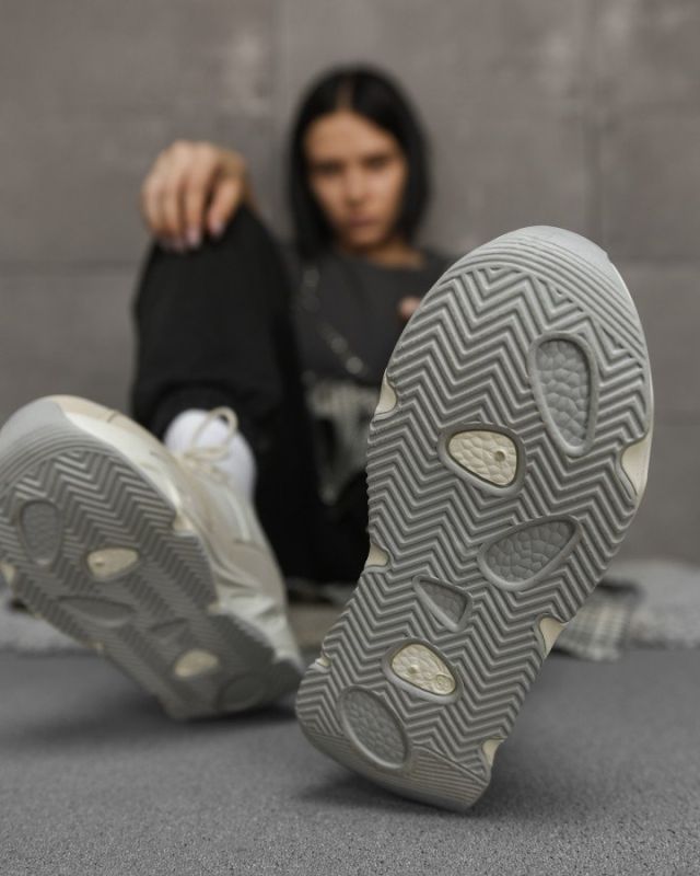 Женские кроссовки boost semi   НП5003