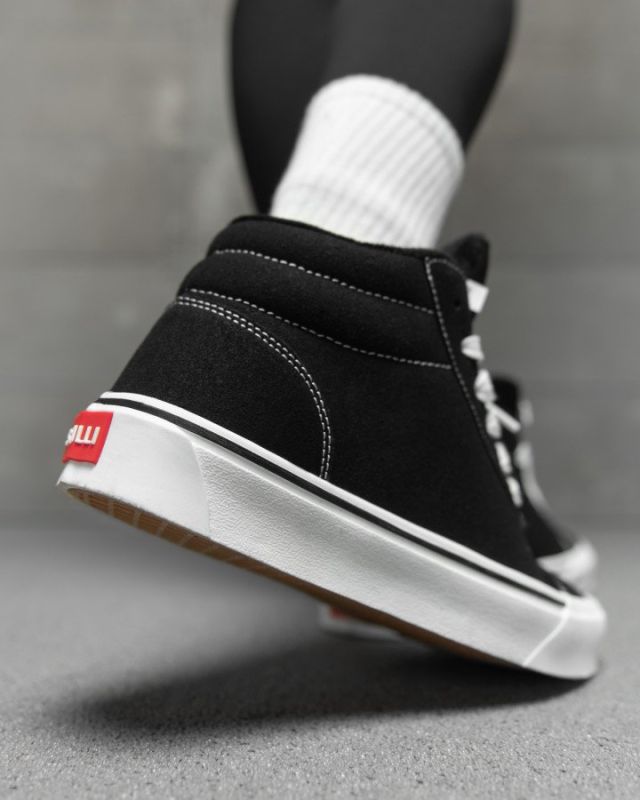 Жіночі кросівки totem black /white ТР6446