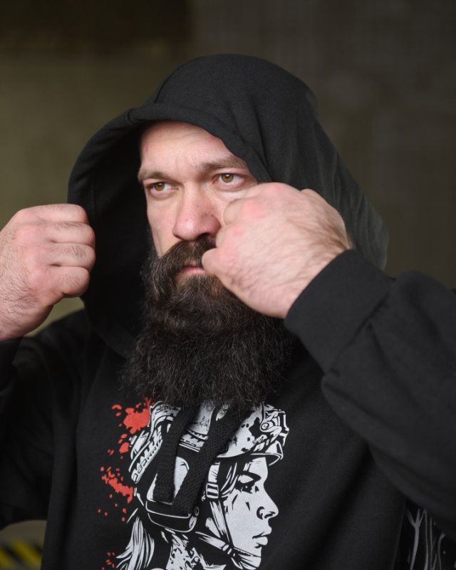 теплая худи ghetto warrior  НП4873