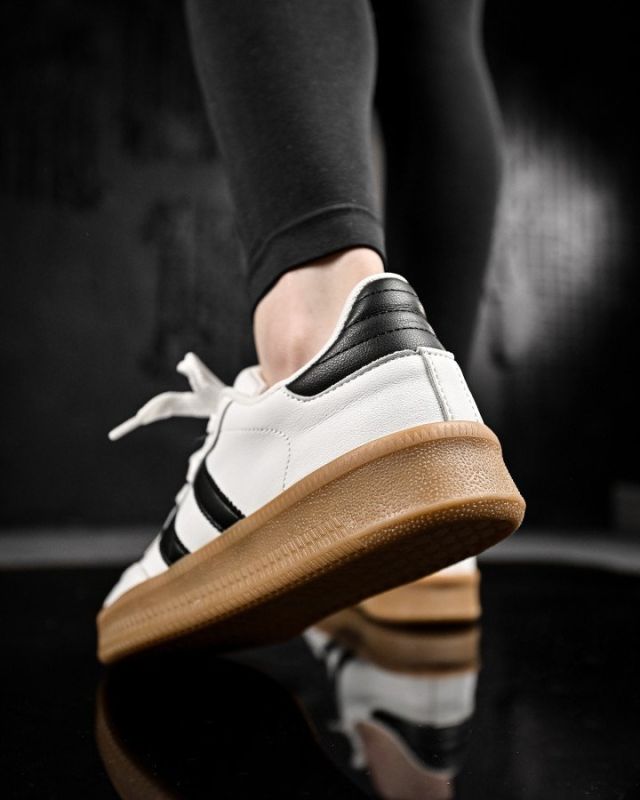 Жіночі кросівки samba white/black НП4942
