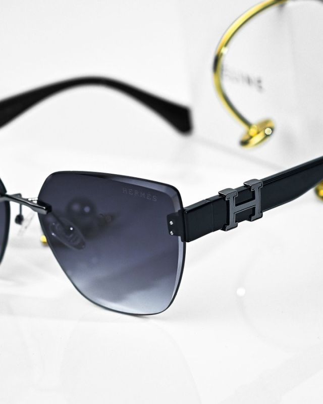 Солнцезащитные очки Hermes  ДЛ6429