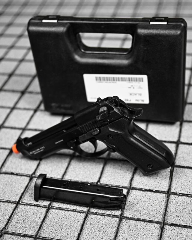 Стартовий пістолет F92 black 4 ДЛ7112