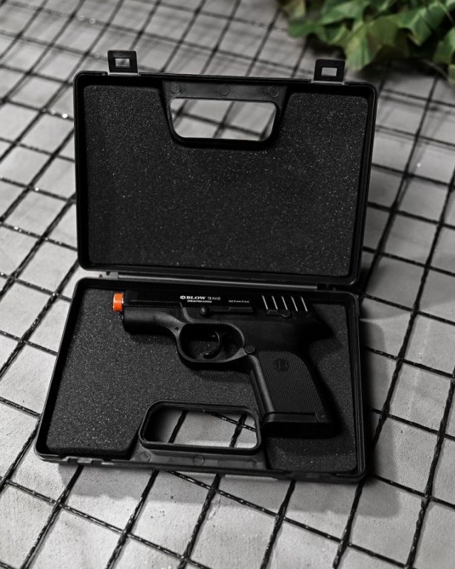 Пістолет стартовий blow TR91402 black 4 ДЛ7109