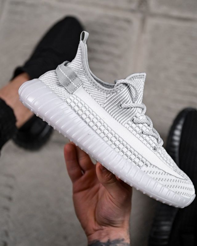 Кроссовки IZI white/grey ПП7488