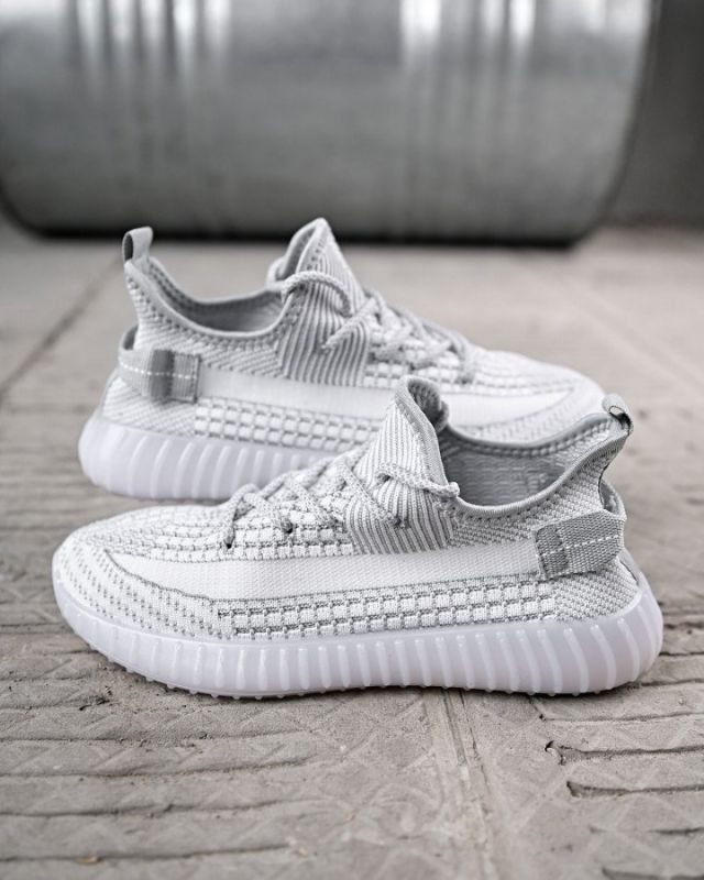 Кроссовки IZI white/grey ПП7488