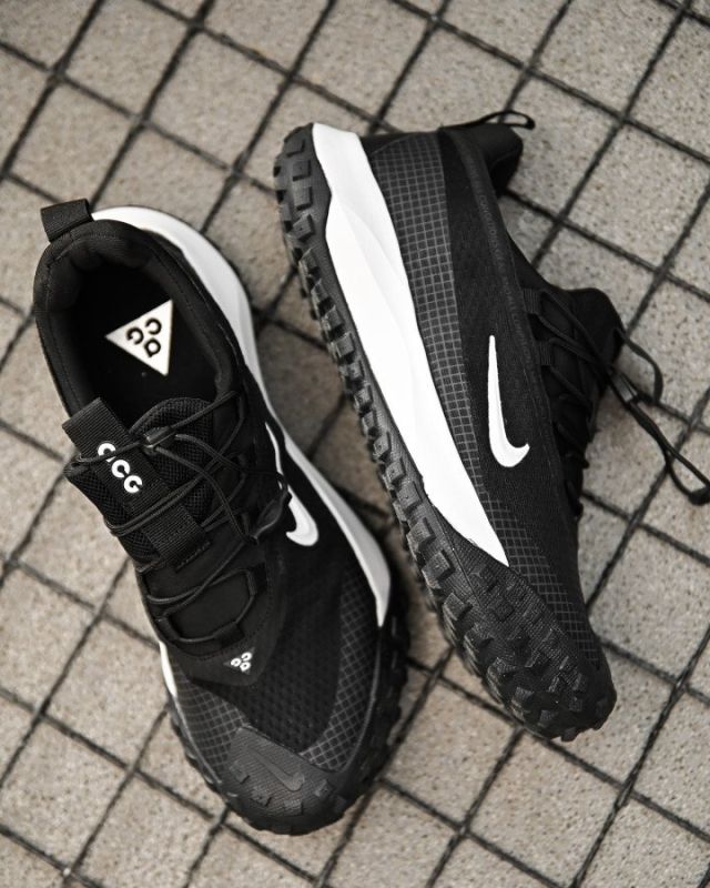 Мужские кроссовки SPIRIT black white  НП5153