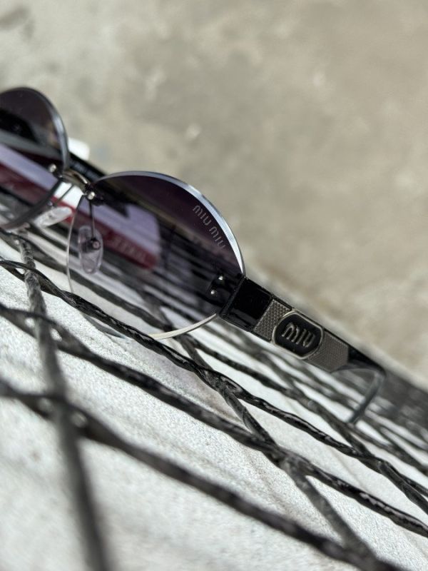 женские Очки MIU black 4 ДЛ7228