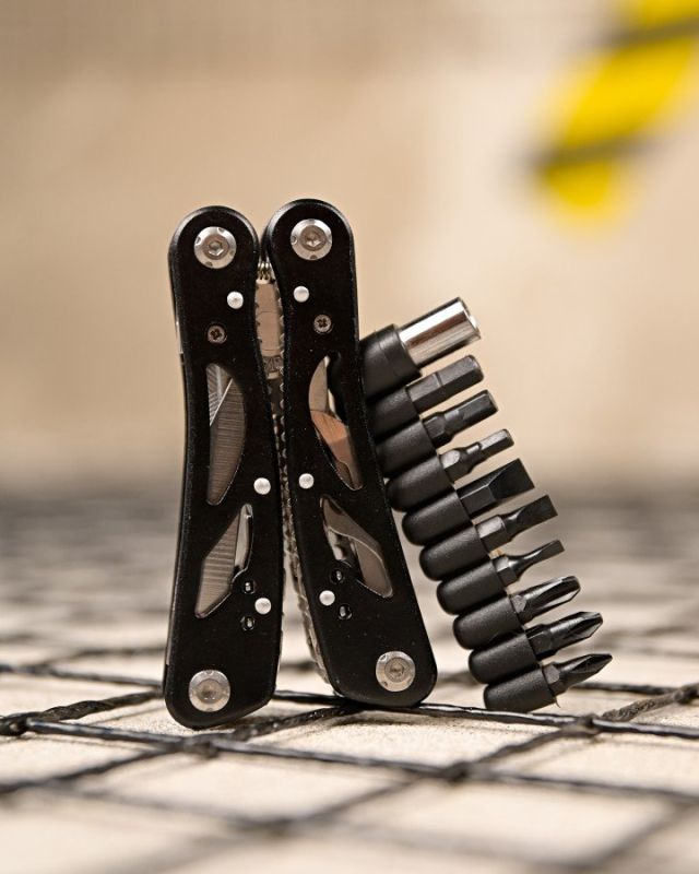 Мультитул Hongao Camping Tool-03 (14 в 1, нержавеющая сталь)‌  РП7374