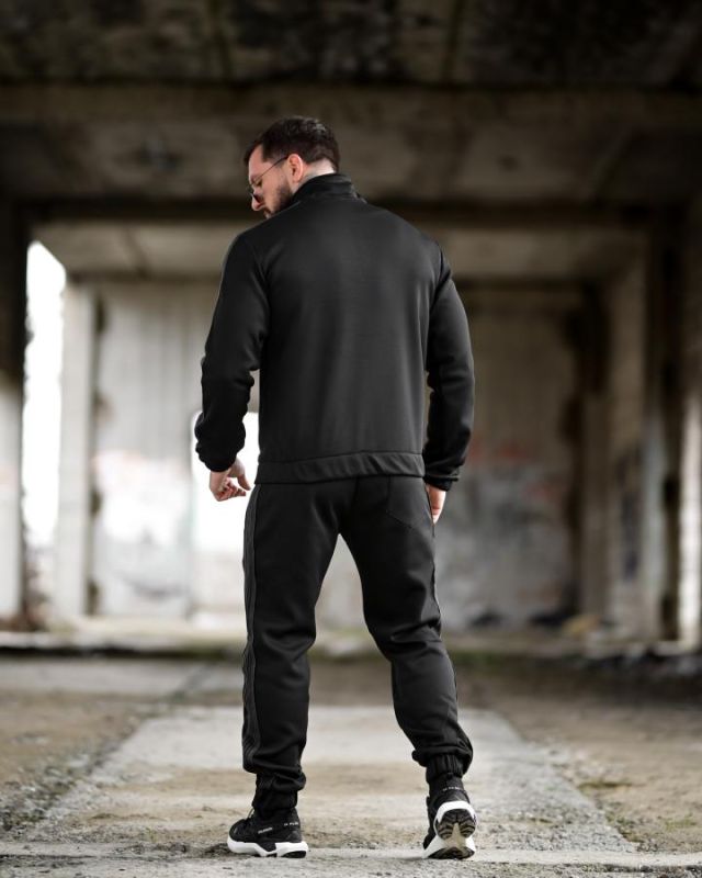 Зимний спортивный костюм на флисе RETROGRAD   black ТР6488
