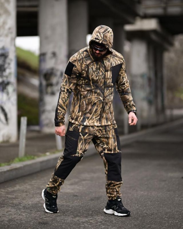 Флисовый спортивный тактический костюм TARANTUL wood ТР6557