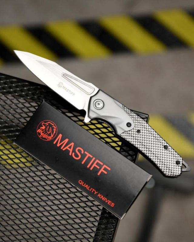 Нож выкидной Mastiff carbon ВТ4766