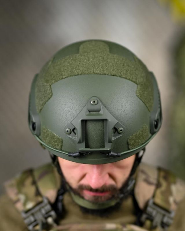 Шлем Fast oliva ТР6737