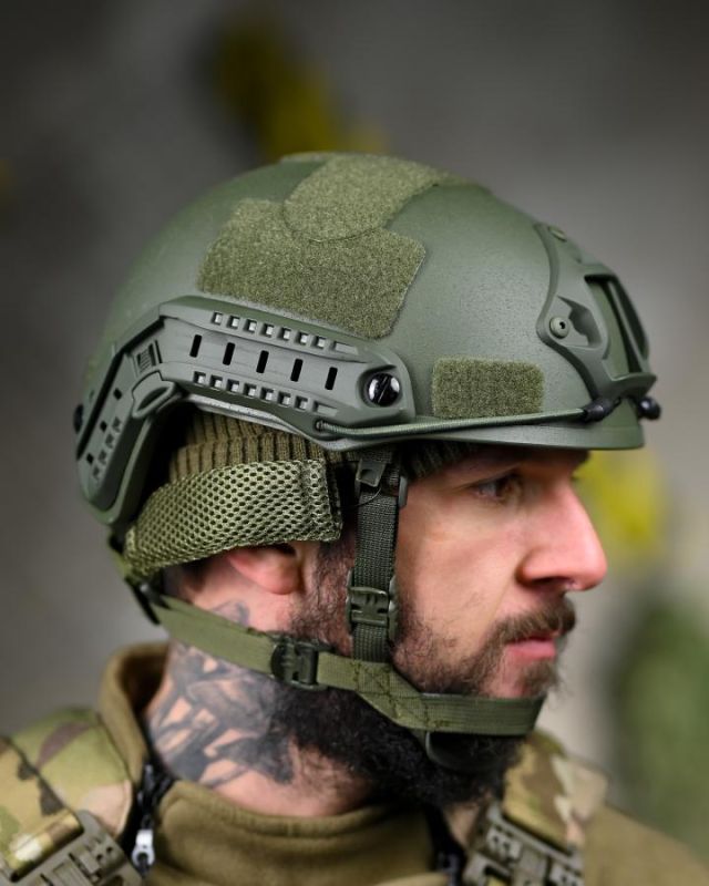 Шлем Fast oliva ТР6737