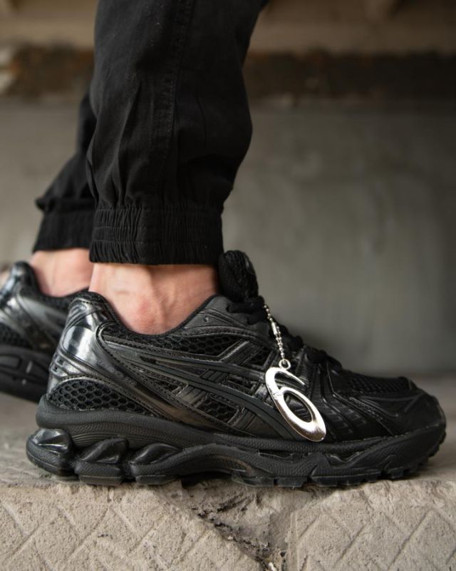 Кроссовки ASICS lac black ТР6066