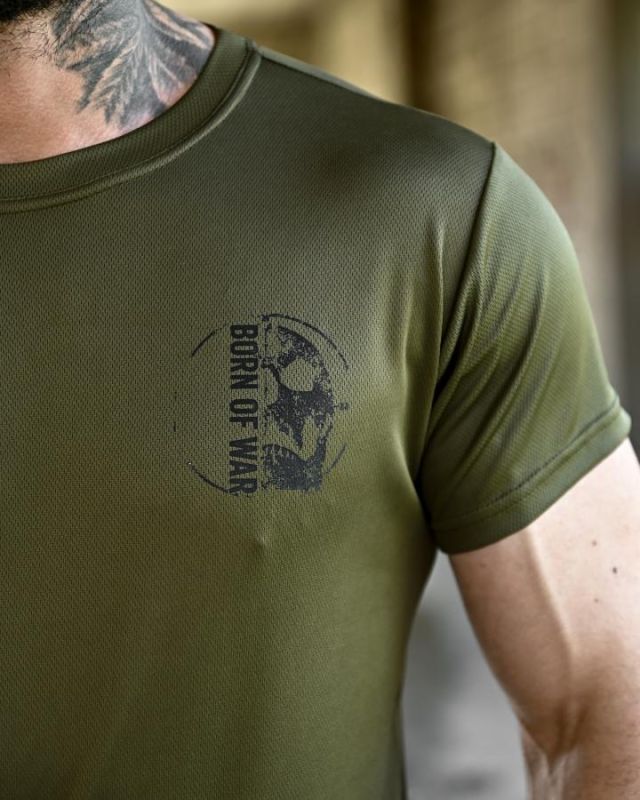 Футболка BORN OF WAR welcome to Ukraine олива   ВТ4639