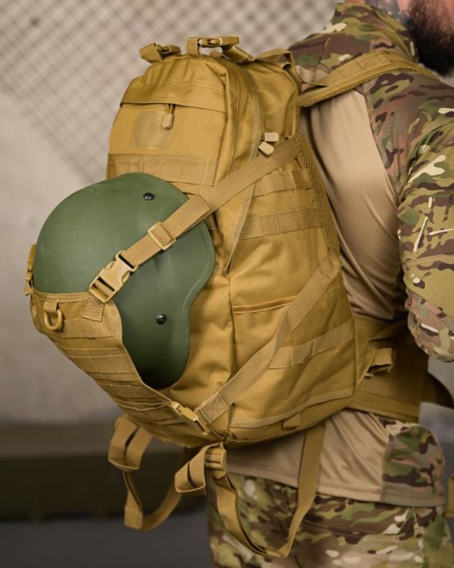 РЮКЗАК З ТРИМАЧЕМ ДЛЯ ШЛЕМУ BADGER OUTDOOR GUNNY 45Л РН3122
