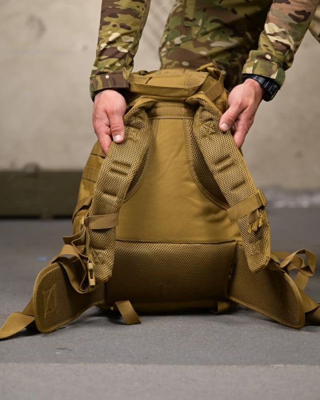 РЮКЗАК З ТРИМАЧЕМ ДЛЯ ШЛЕМУ BADGER OUTDOOR GUNNY 45Л РН3122