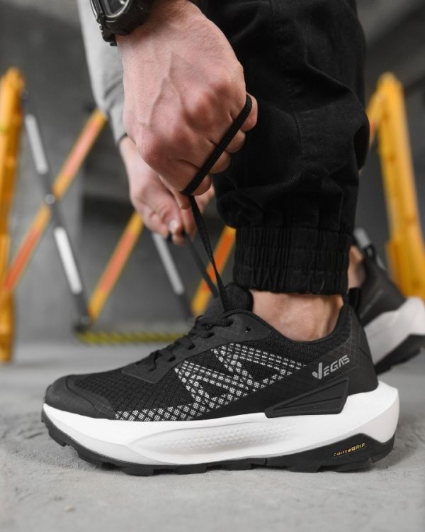 Мужские  кроссовки ARGON black-white НП5014