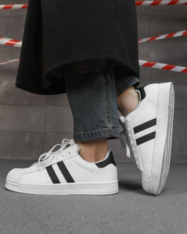 Женские кроссовки STAR white/ black  НП5009