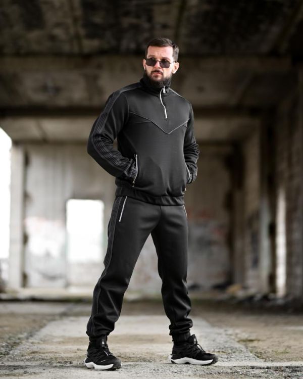 Зимний спортивный костюм на флисе RETROGRAD   black ТР6488