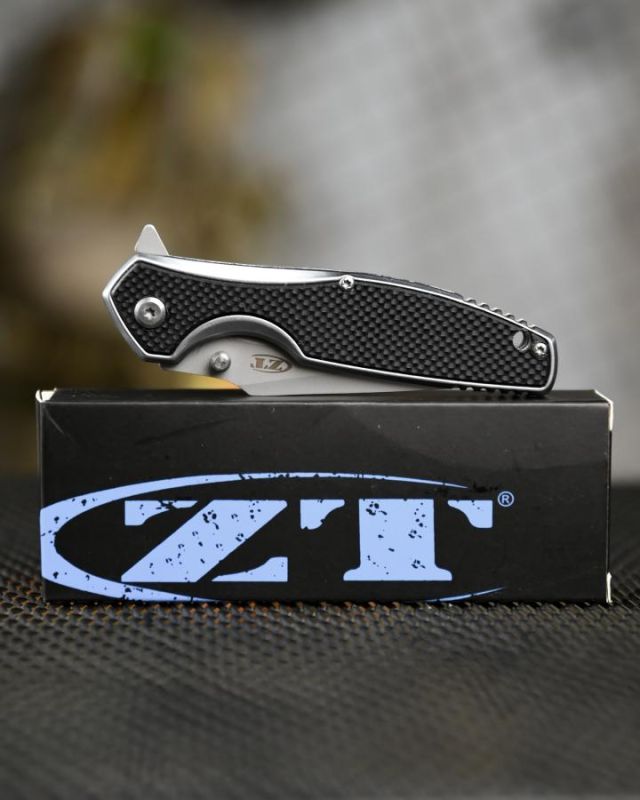 Ніж викидний ZT black ВТ4771